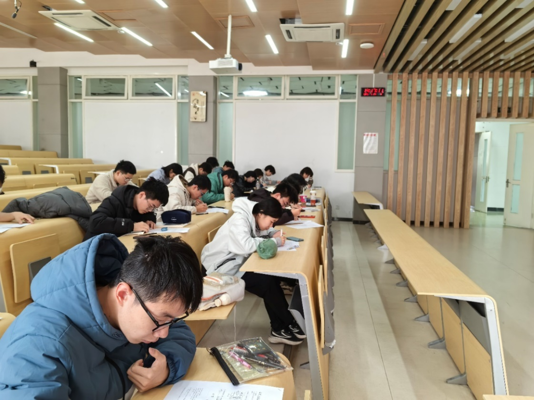 同人色情小说